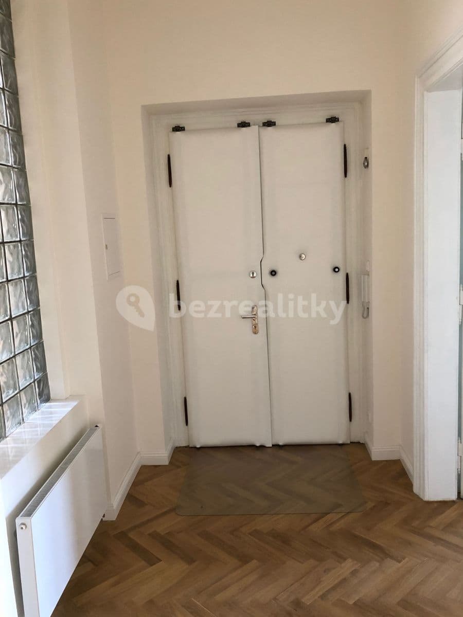 Pronájem bytu 3+kk 88 m², U Nádražní lávky, Praha, Praha Pronájem bytu 3+kk 88 m², U Nádražní lávky, Praha, Praha