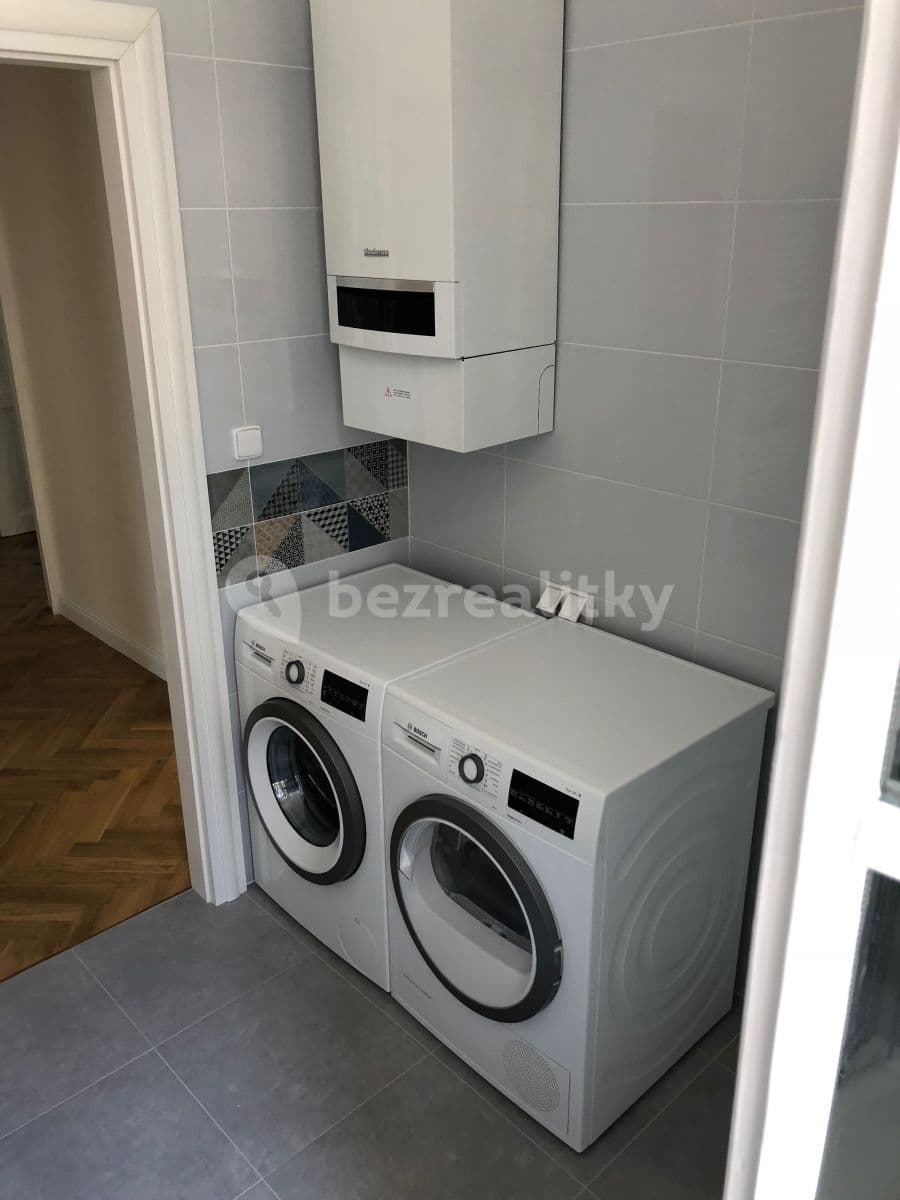 Pronájem bytu 3+kk 88 m², U Nádražní lávky, Praha, Praha Pronájem bytu 3+kk 88 m², U Nádražní lávky, Praha, Praha