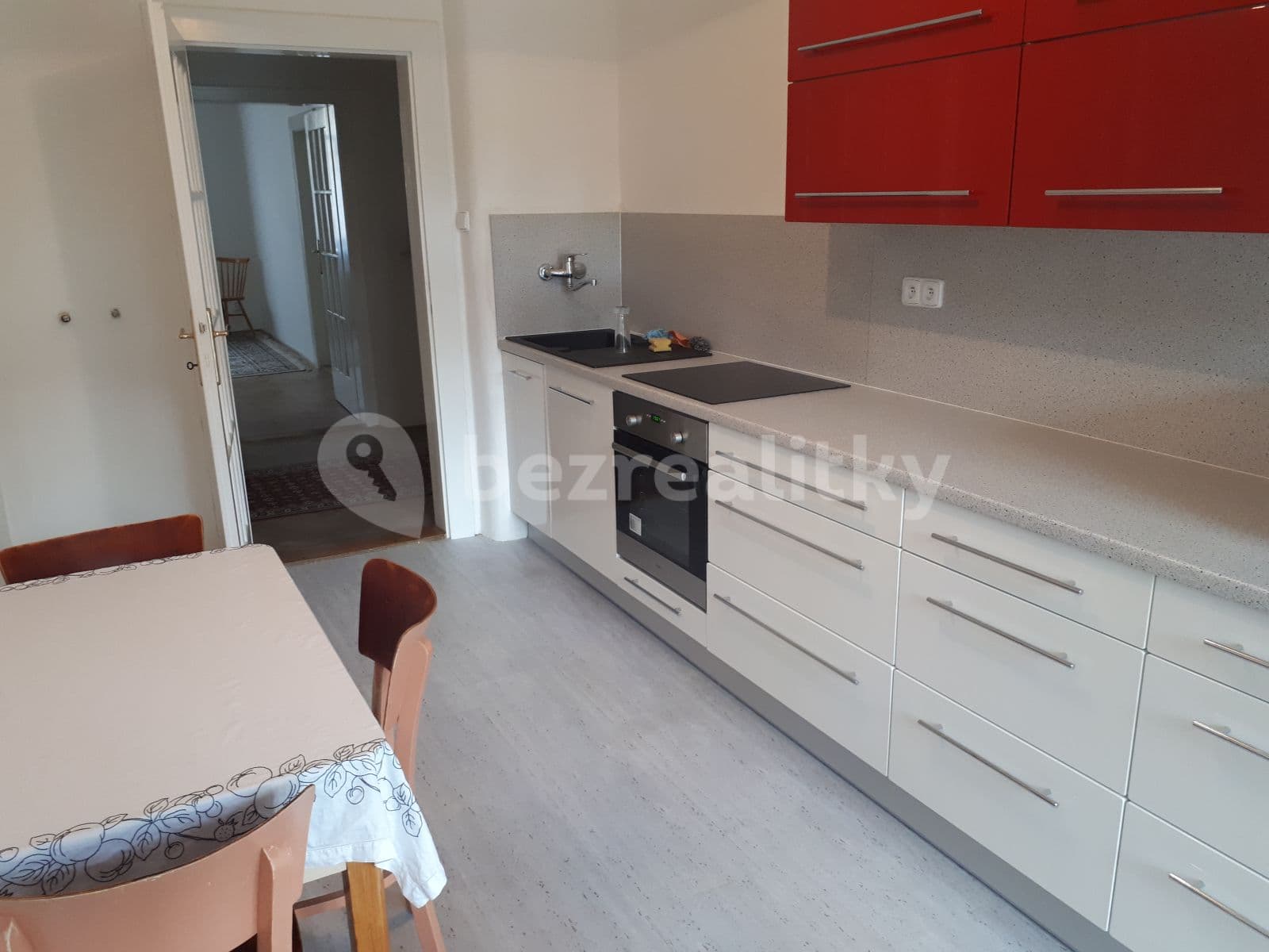 Pronájem bytu 4+1 120 m², Sadovského, Brno, Jihomoravský kraj Pronájem bytu 4+1 120 m², Sadovského, Brno, Jihomoravský kraj