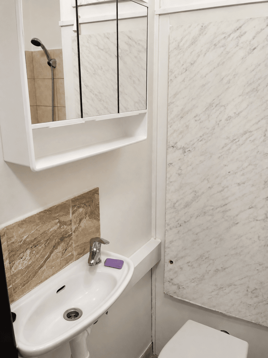 Pronájem bytu 1+kk 26 m², třída SNP, Hradec Králové, Královéhradecký kraj Pronájem bytu 1+kk 26 m², třída SNP, Hradec Králové, Královéhradecký kraj