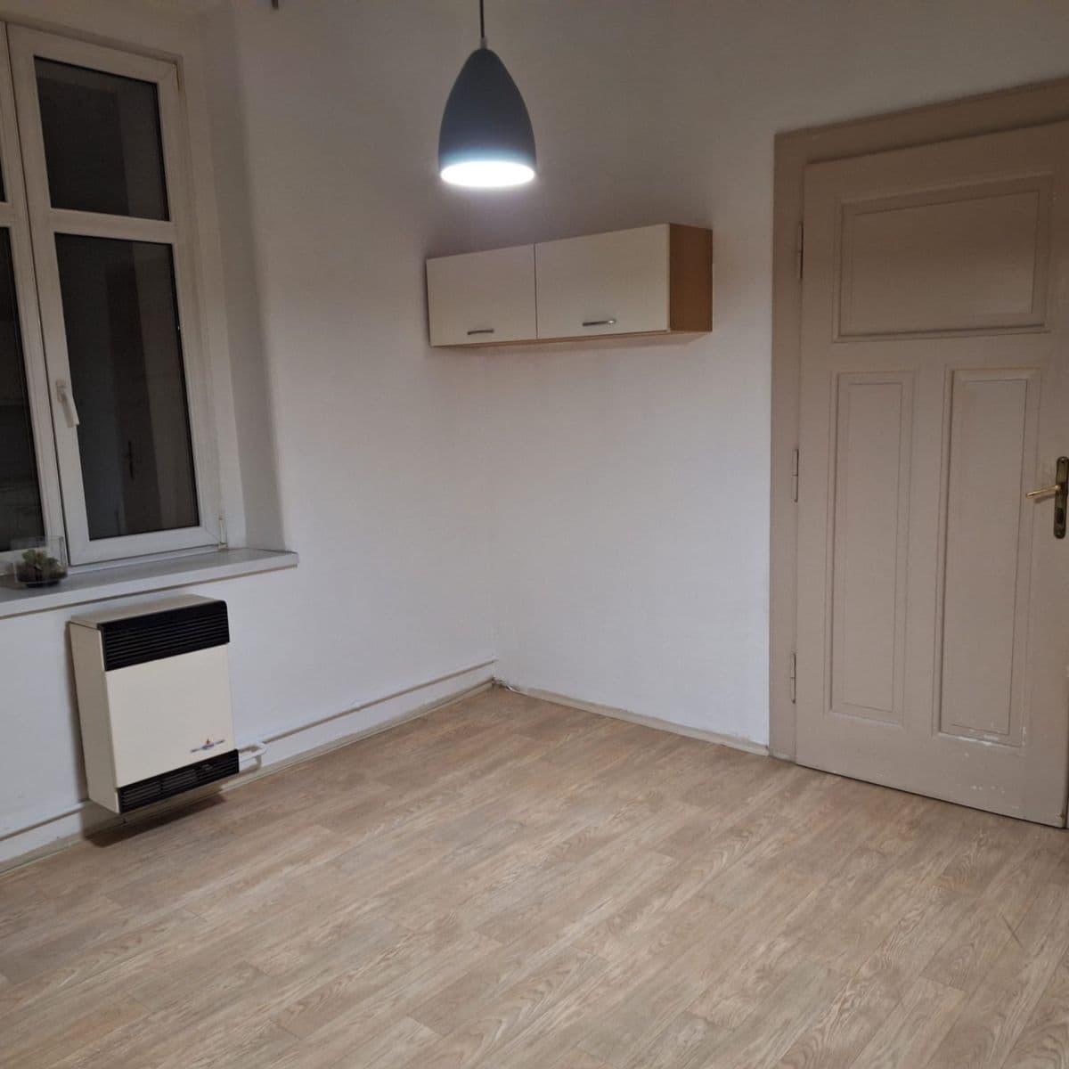 Pronájem bytu 1+1 50 m², Sokolovská, Praha, Praha Pronájem bytu 1+1 50 m², Sokolovská, Praha, Praha