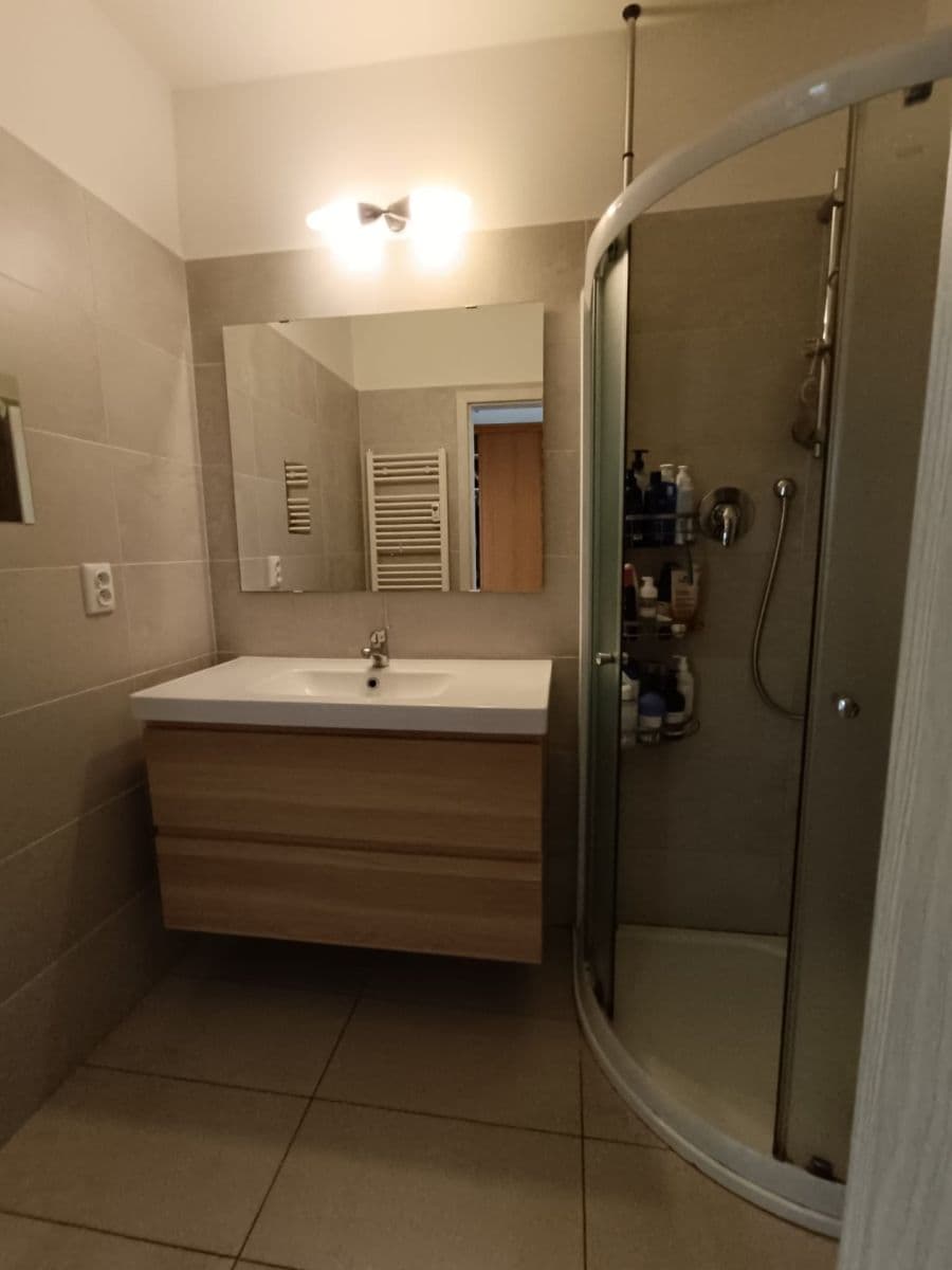 Pronájem bytu 2+1 64 m², Bolívarova, Praha, Praha Pronájem bytu 2+1 64 m², Bolívarova, Praha, Praha