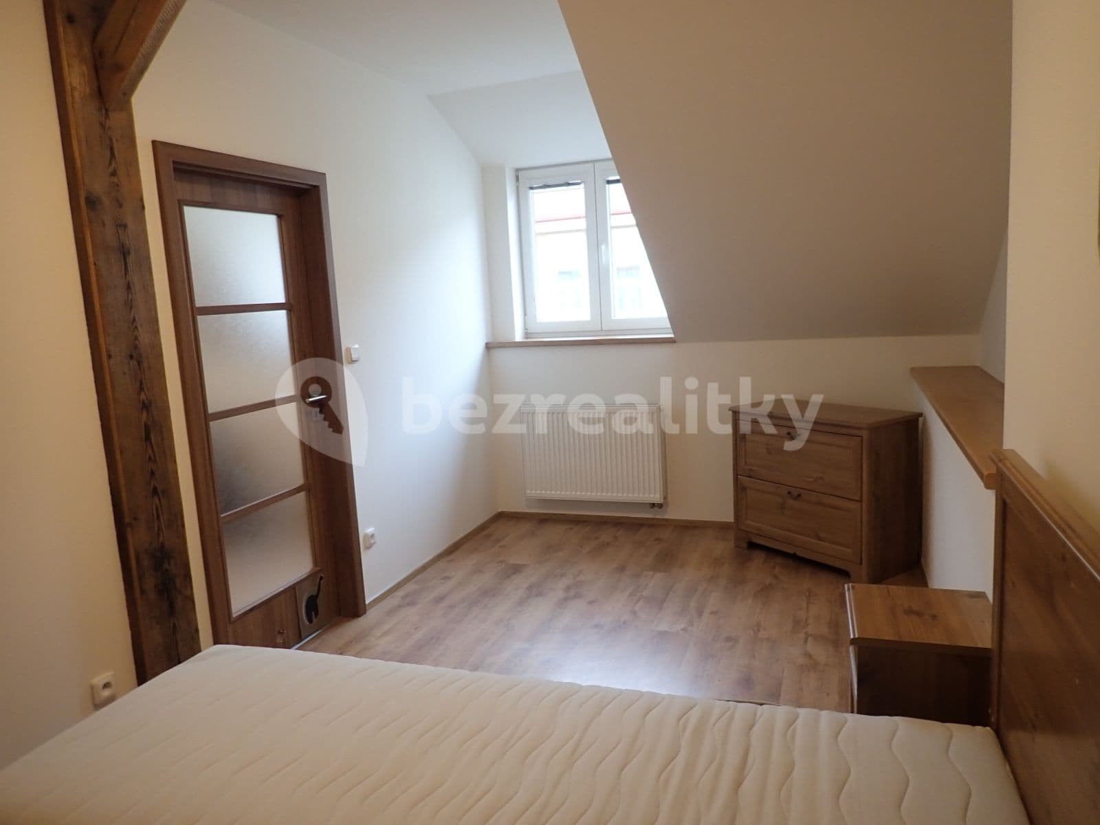 Pronájem bytu 2+kk 70 m², Brožíkova, Praha, Praha Pronájem bytu 2+kk 70 m², Brožíkova, Praha, Praha