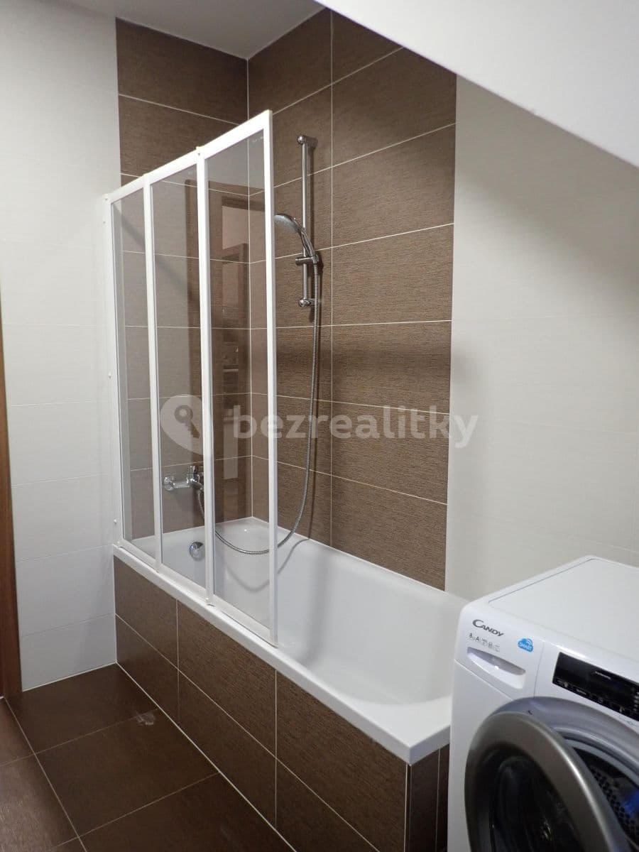 Pronájem bytu 2+kk 70 m², Brožíkova, Praha, Praha Pronájem bytu 2+kk 70 m², Brožíkova, Praha, Praha
