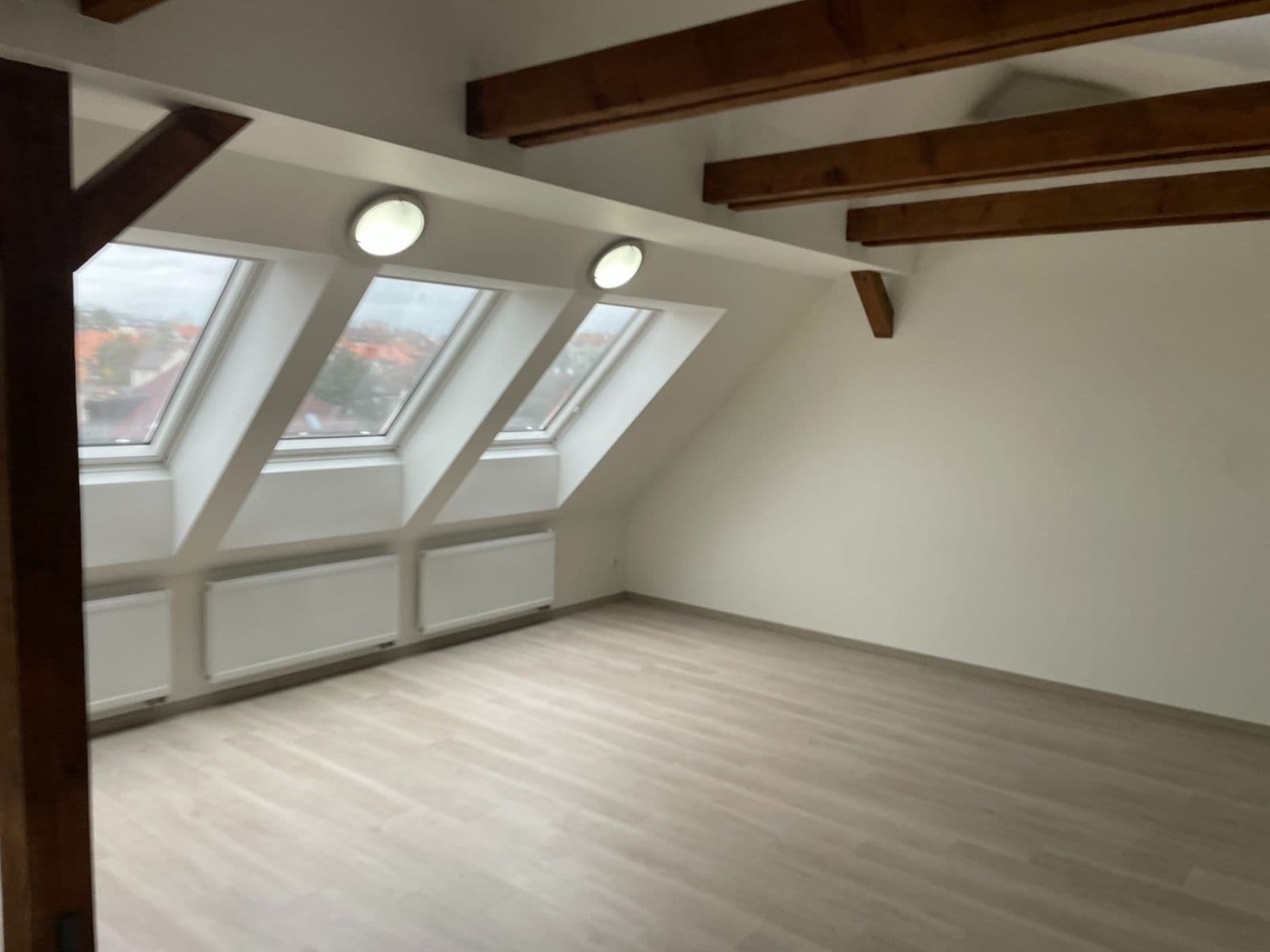 Pronájem bytu 2+kk 81 m², V Olšinách, Praha, Praha Pronájem bytu 2+kk 81 m², V Olšinách, Praha, Praha