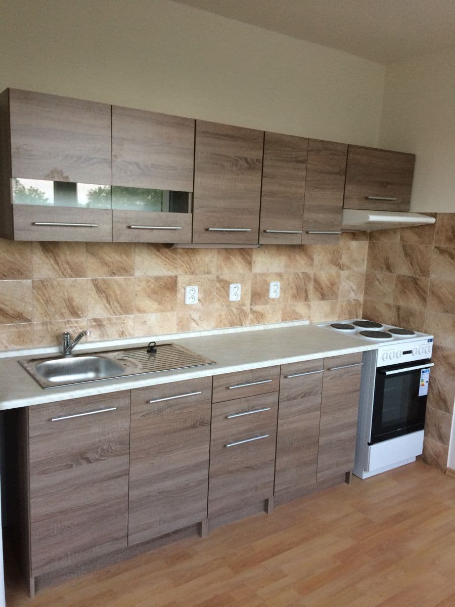 Pronájem bytu 1+1 34 m², Kojetická, Neratovice, Středočeský kraj Pronájem bytu 1+1 34 m², Kojetická, Neratovice, Středočeský kraj