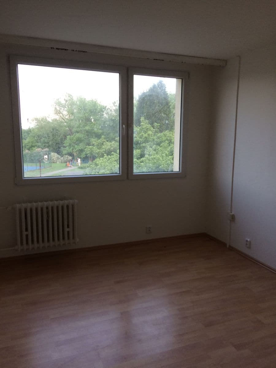 Pronájem bytu 1+1 34 m², Kojetická, Neratovice, Středočeský kraj Pronájem bytu 1+1 34 m², Kojetická, Neratovice, Středočeský kraj