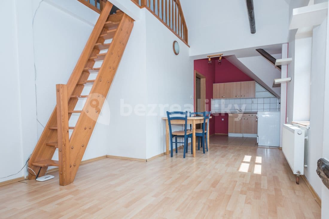 Pronájem bytu 1+kk 39 m², Pardubická, Přelouč, Pardubický kraj Pronájem bytu 1+kk 39 m², Pardubická, Přelouč, Pardubický kraj