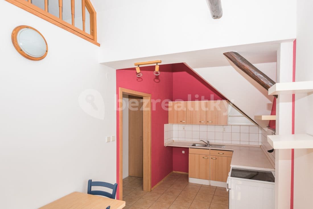 Pronájem bytu 1+kk 39 m², Pardubická, Přelouč, Pardubický kraj Pronájem bytu 1+kk 39 m², Pardubická, Přelouč, Pardubický kraj