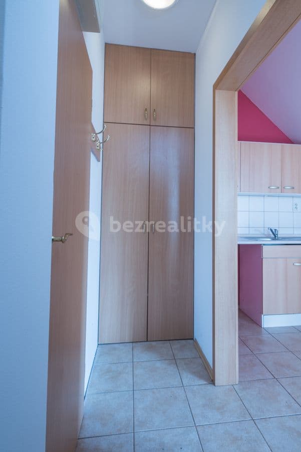 Pronájem bytu 1+kk 39 m², Pardubická, Přelouč, Pardubický kraj Pronájem bytu 1+kk 39 m², Pardubická, Přelouč, Pardubický kraj