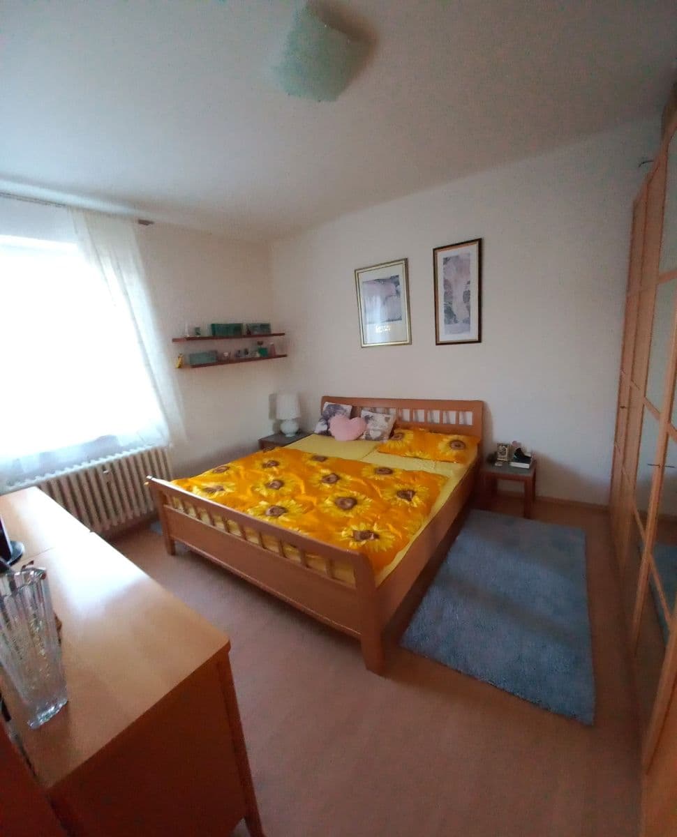 Prodej bytu 2+kk 47 m², Spojařů, Praha, Praha Prodej bytu 2+kk 47 m², Spojařů, Praha, Praha