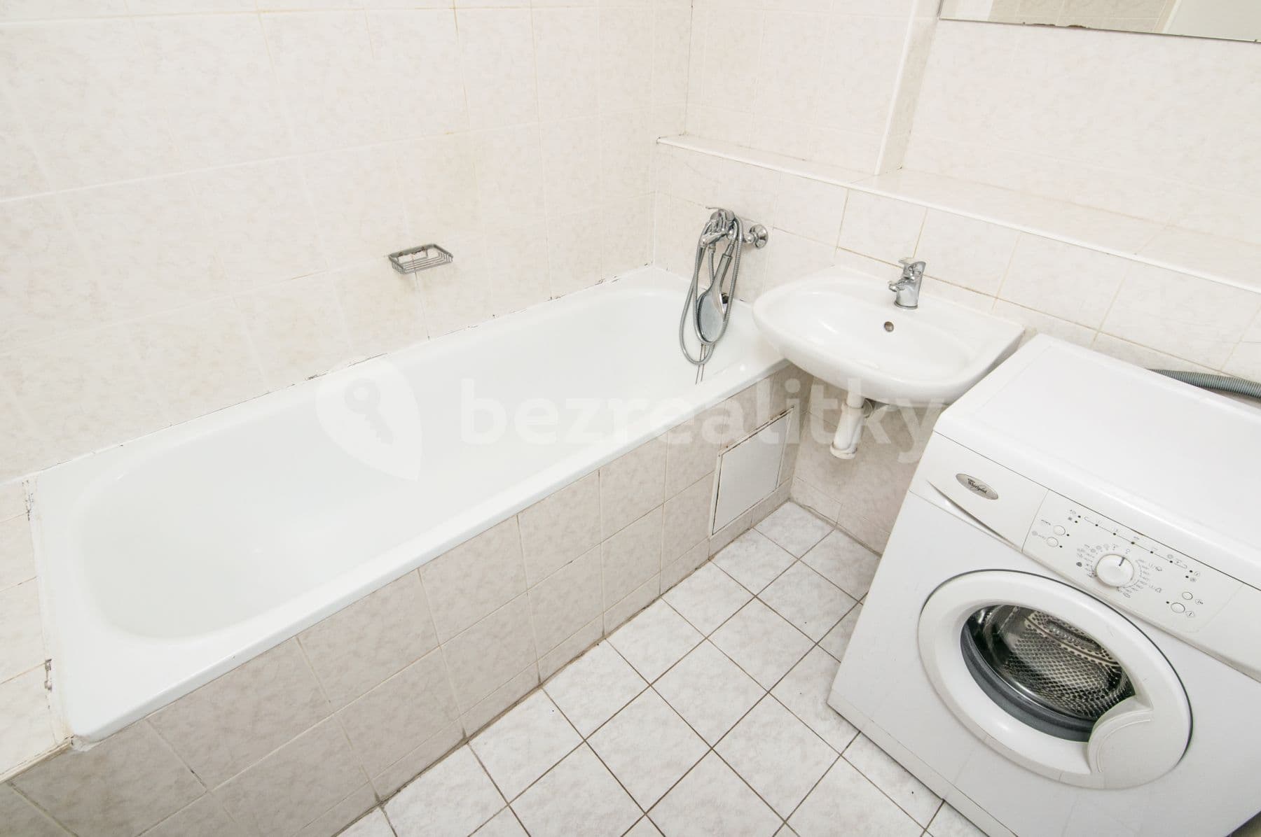 Pronájem bytu 3+kk 71 m², Sluneční náměstí, Praha, Praha Pronájem bytu 3+kk 71 m², Sluneční náměstí, Praha, Praha
