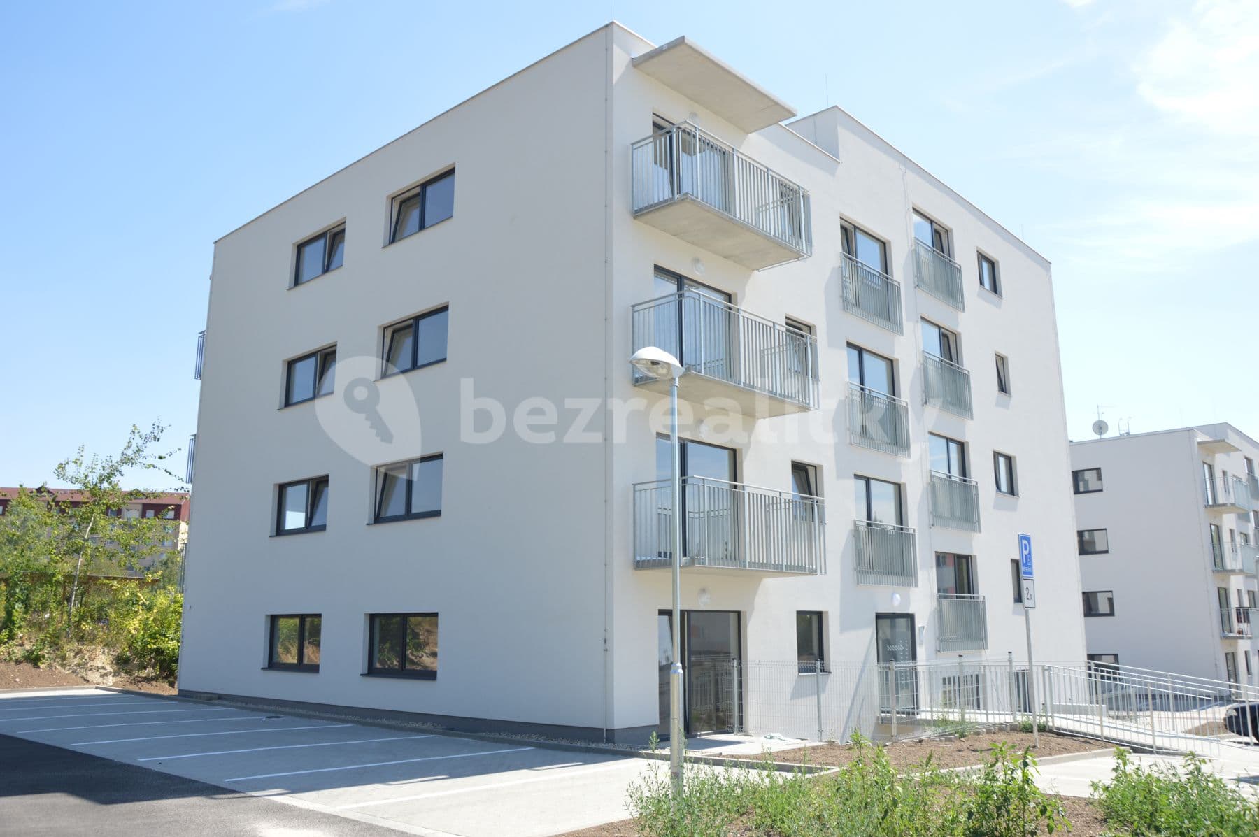 Pronájem bytu 1+kk 23 m², Armádní, Milovice, Středočeský kraj Pronájem bytu 1+kk 23 m², Armádní, Milovice, Středočeský kraj