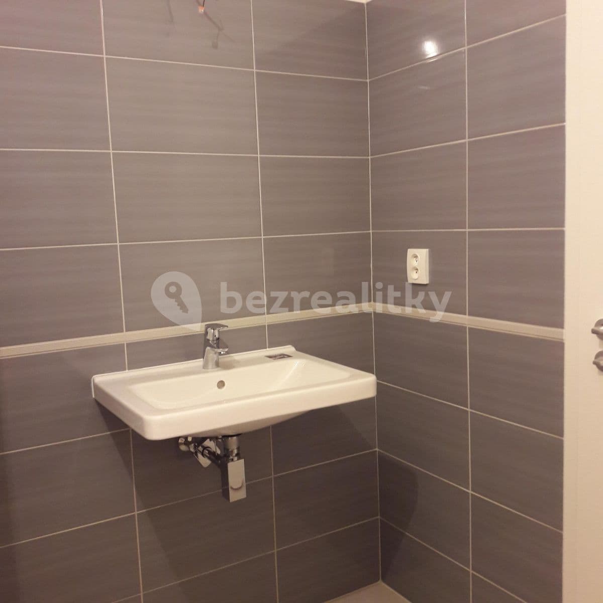 Pronájem bytu 2+1 74 m², Sokolovská, Praha, Praha Pronájem bytu 2+1 74 m², Sokolovská, Praha, Praha