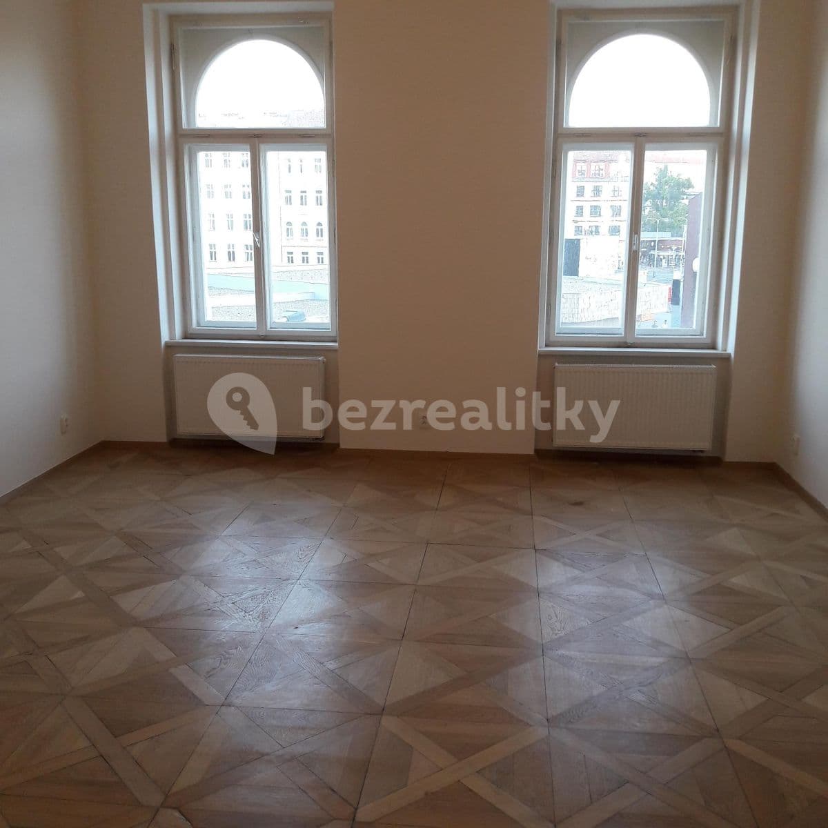 Pronájem bytu 2+1 74 m², Sokolovská, Praha, Praha Pronájem bytu 2+1 74 m², Sokolovská, Praha, Praha