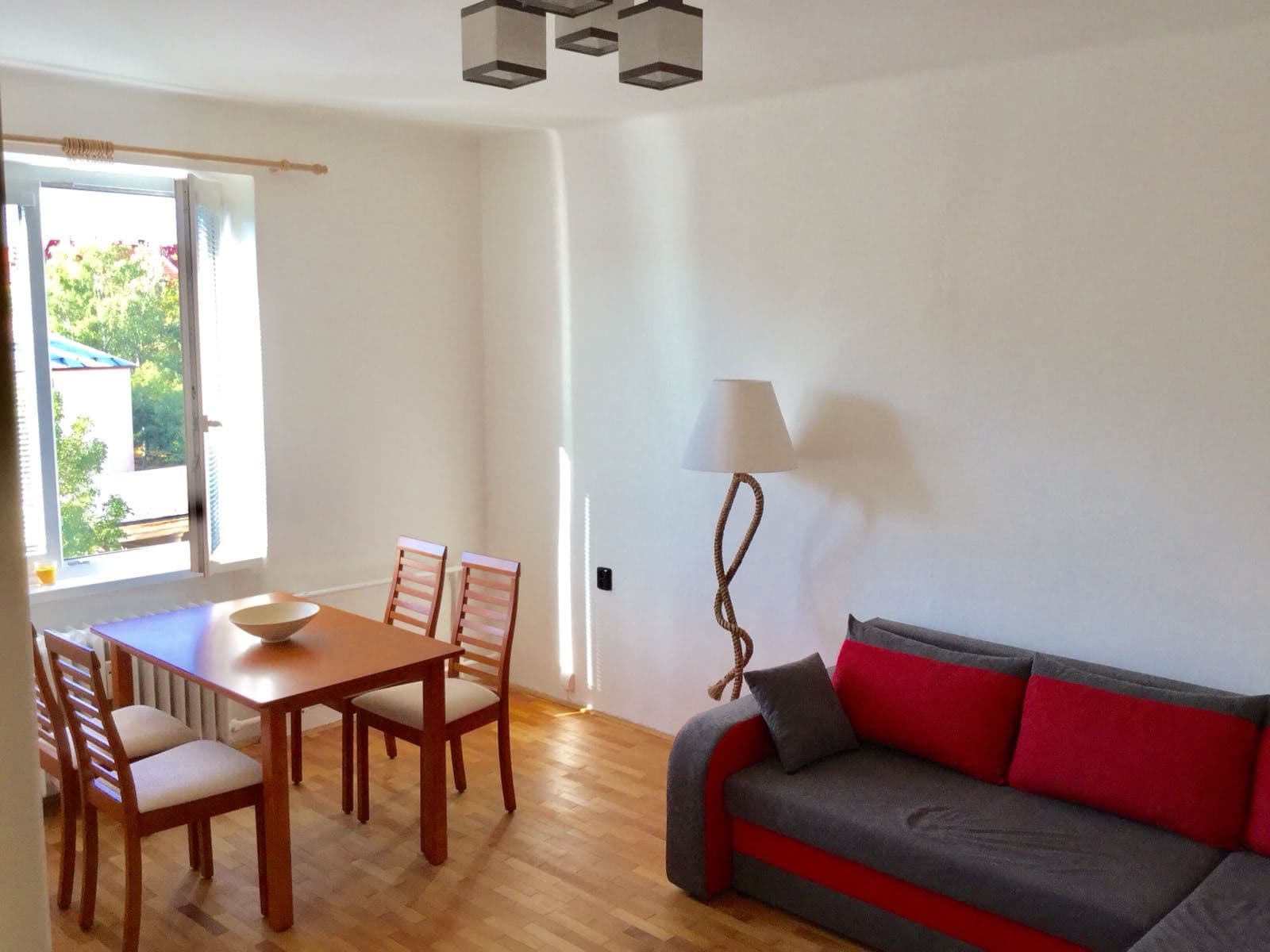 Pronájem bytu 2+1 54 m², Strnadova, Plzeň, Plzeňský kraj Pronájem bytu 2+1 54 m², Strnadova, Plzeň, Plzeňský kraj