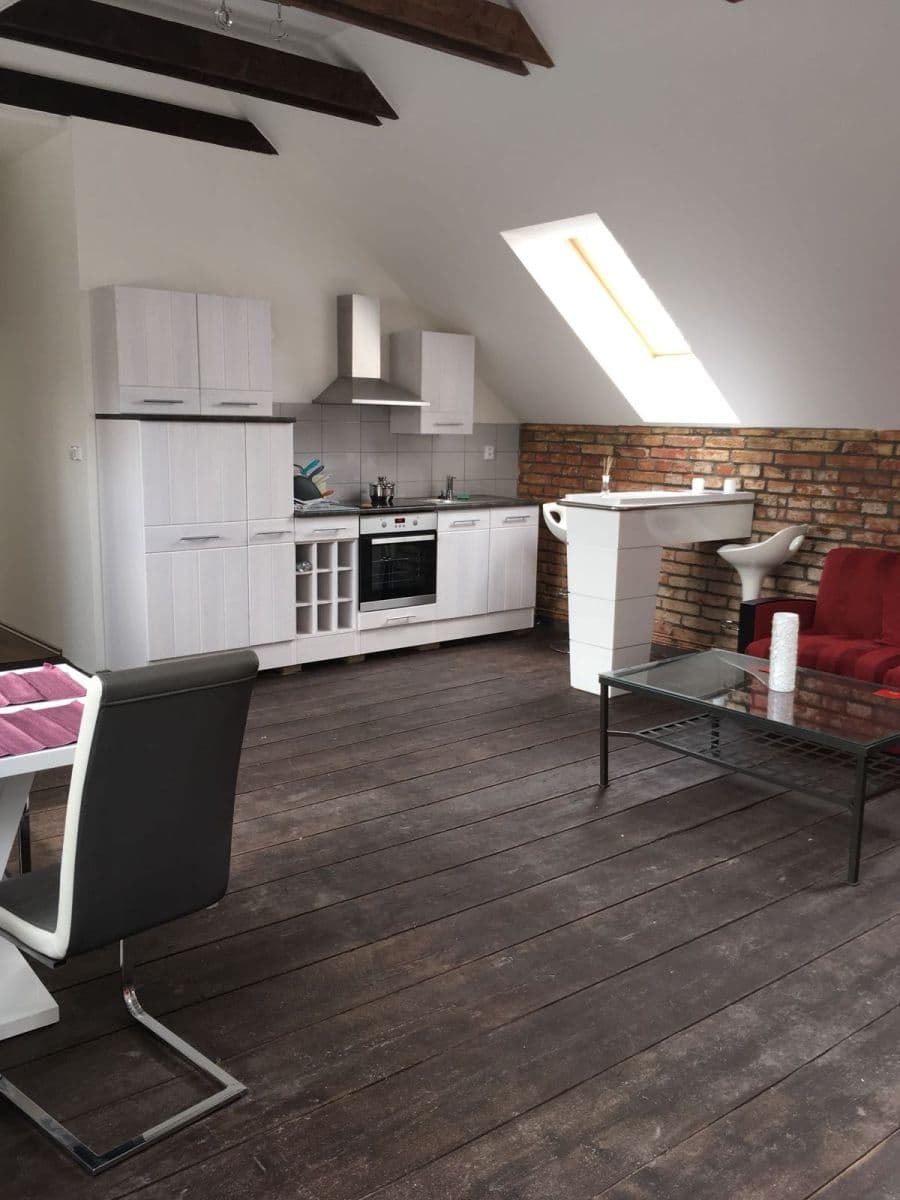 Pronájem bytu 3+kk 60 m², Brázdim, Středočeský kraj Pronájem bytu 3+kk 60 m², Brázdim, Středočeský kraj