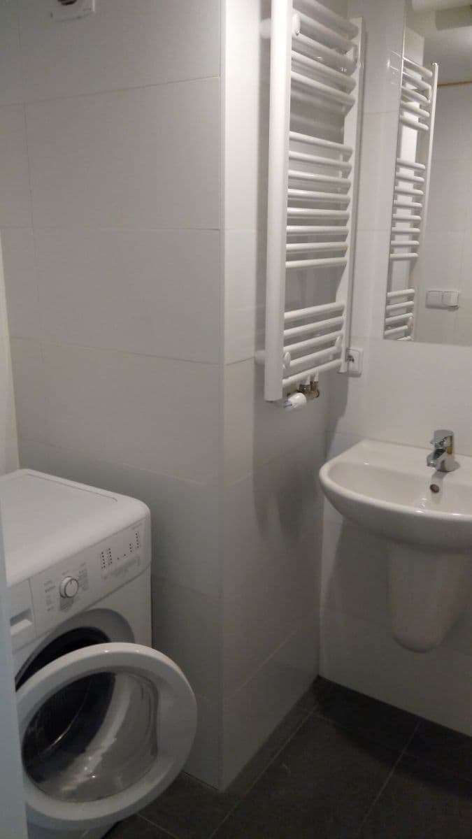 Pronájem bytu 2+kk 64 m², Řehořova, Praha, Praha Pronájem bytu 2+kk 64 m², Řehořova, Praha, Praha