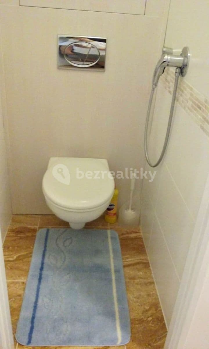 Pronájem bytu 3+1 69 m², Bramboříková, Praha, Praha Pronájem bytu 3+1 69 m², Bramboříková, Praha, Praha