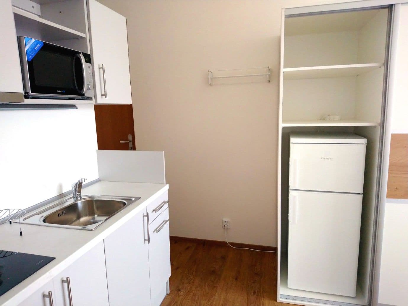 Pronájem bytu 1+kk 25 m², Na Radosti, Praha, Praha Pronájem bytu 1+kk 25 m², Na Radosti, Praha, Praha