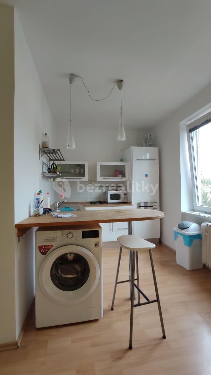 Pronájem bytu 2+1 56 m², Kafkova, Praha, Praha Pronájem bytu 2+1 56 m², Kafkova, Praha, Praha