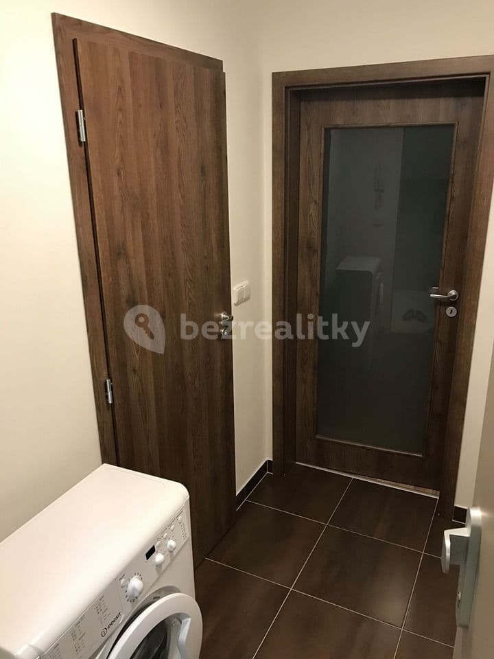 Pronájem bytu 2+kk 39 m², Ke Kříži, Praha, Praha Pronájem bytu 2+kk 39 m², Ke Kříži, Praha, Praha