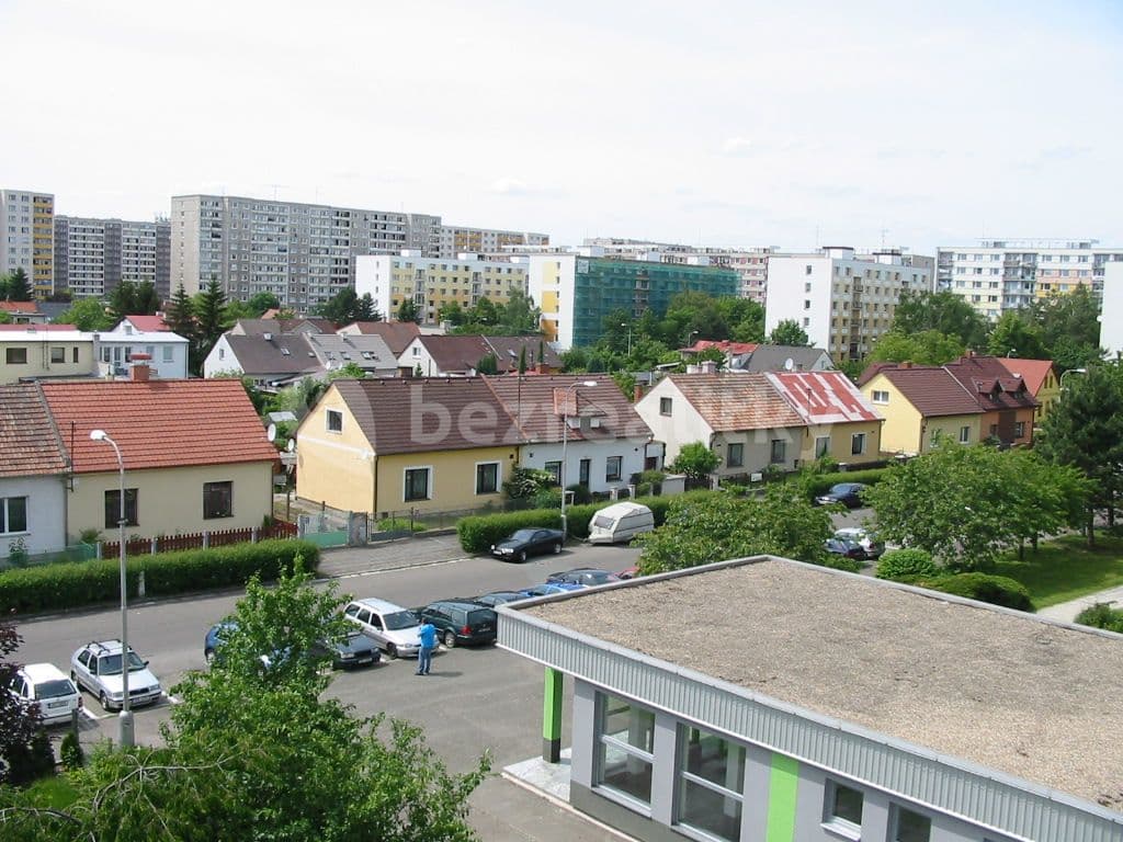 Pronájem bytu 1+kk 36 m², Brožíkova, Hradec Králové, Královéhradecký kraj Pronájem bytu 1+kk 36 m², Brožíkova, Hradec Králové, Královéhradecký kraj