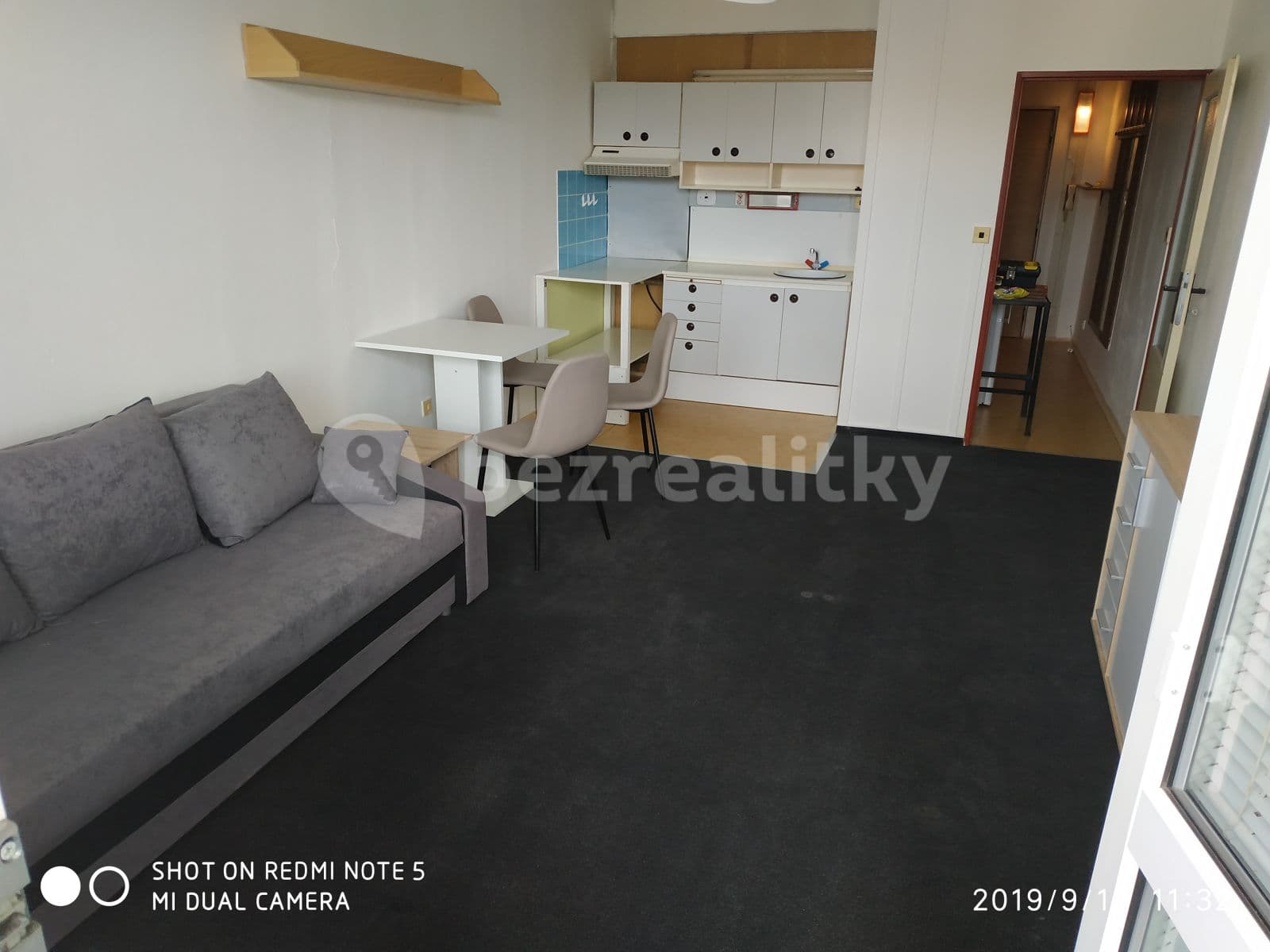 Pronájem bytu 1+kk 36 m², Brožíkova, Hradec Králové, Královéhradecký kraj Pronájem bytu 1+kk 36 m², Brožíkova, Hradec Králové, Královéhradecký kraj