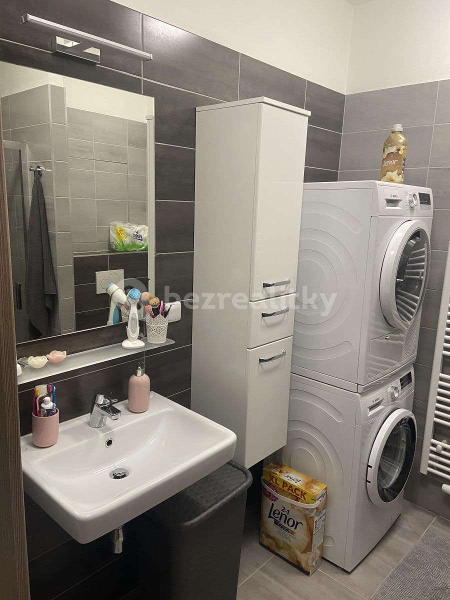 Pronájem bytu 2+kk 63 m², Přadlácká, Brno, Jihomoravský kraj Pronájem bytu 2+kk 63 m², Přadlácká, Brno, Jihomoravský kraj