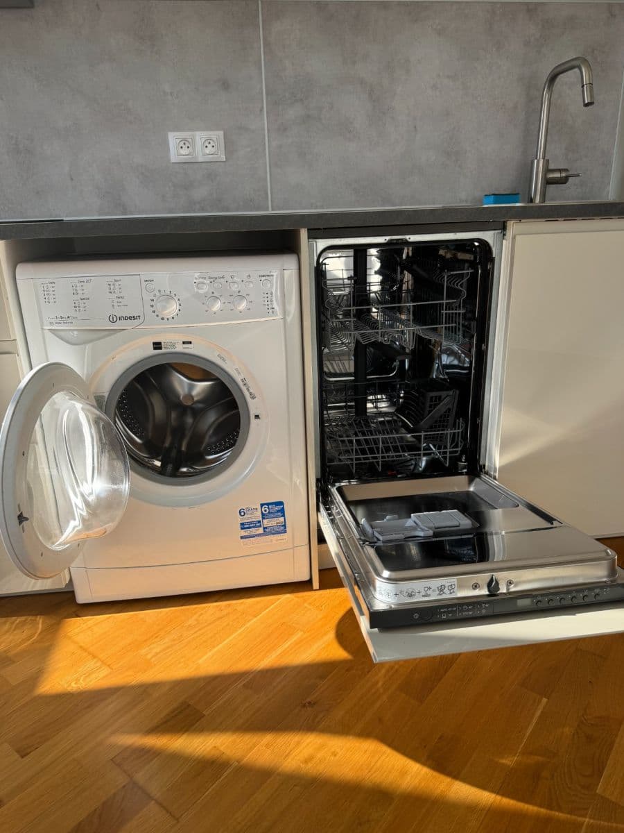 Pronájem bytu 1+kk 25 m², Lihovarská, Praha, Praha Pronájem bytu 1+kk 25 m², Lihovarská, Praha, Praha