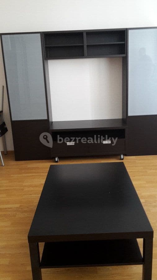 Pronájem bytu 1+kk 49 m², Osadní, Praha, Praha Pronájem bytu 1+kk 49 m², Osadní, Praha, Praha