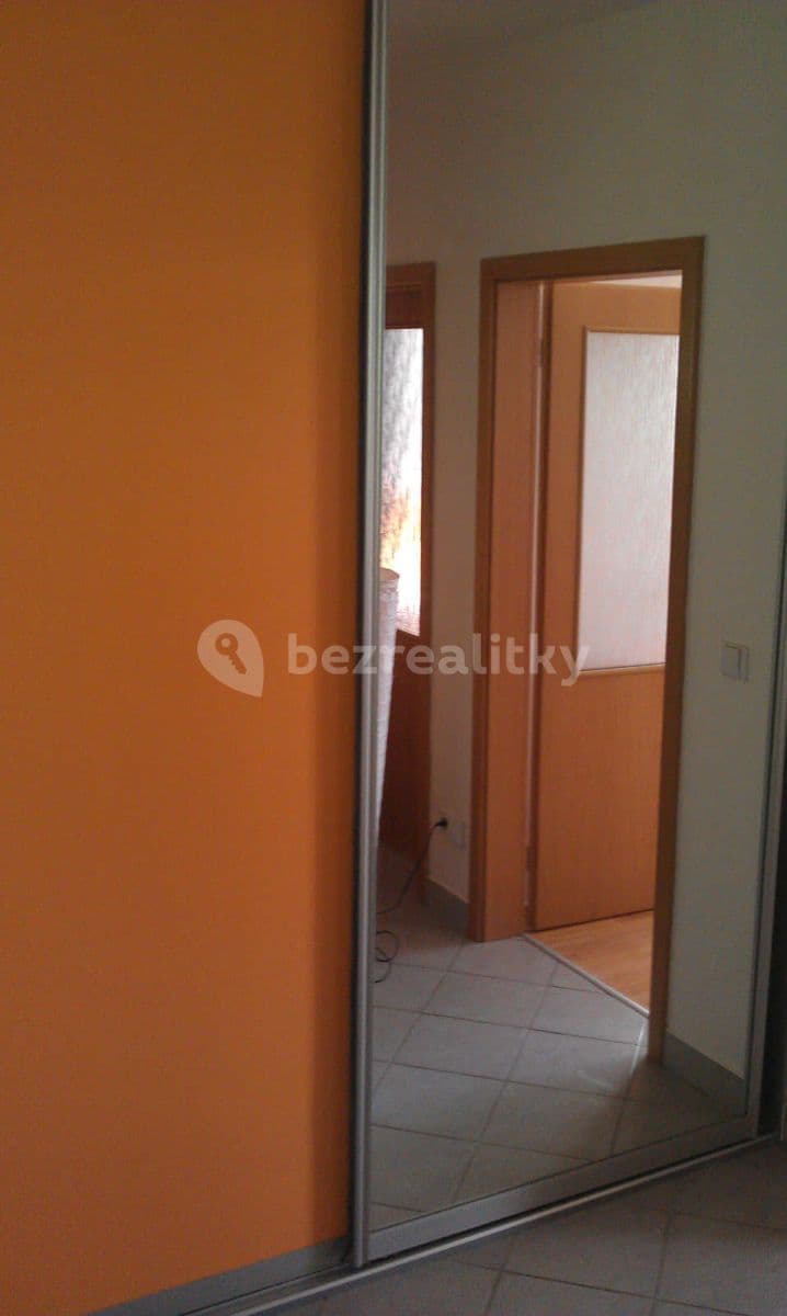 Pronájem bytu 1+kk 49 m², Osadní, Praha, Praha Pronájem bytu 1+kk 49 m², Osadní, Praha, Praha