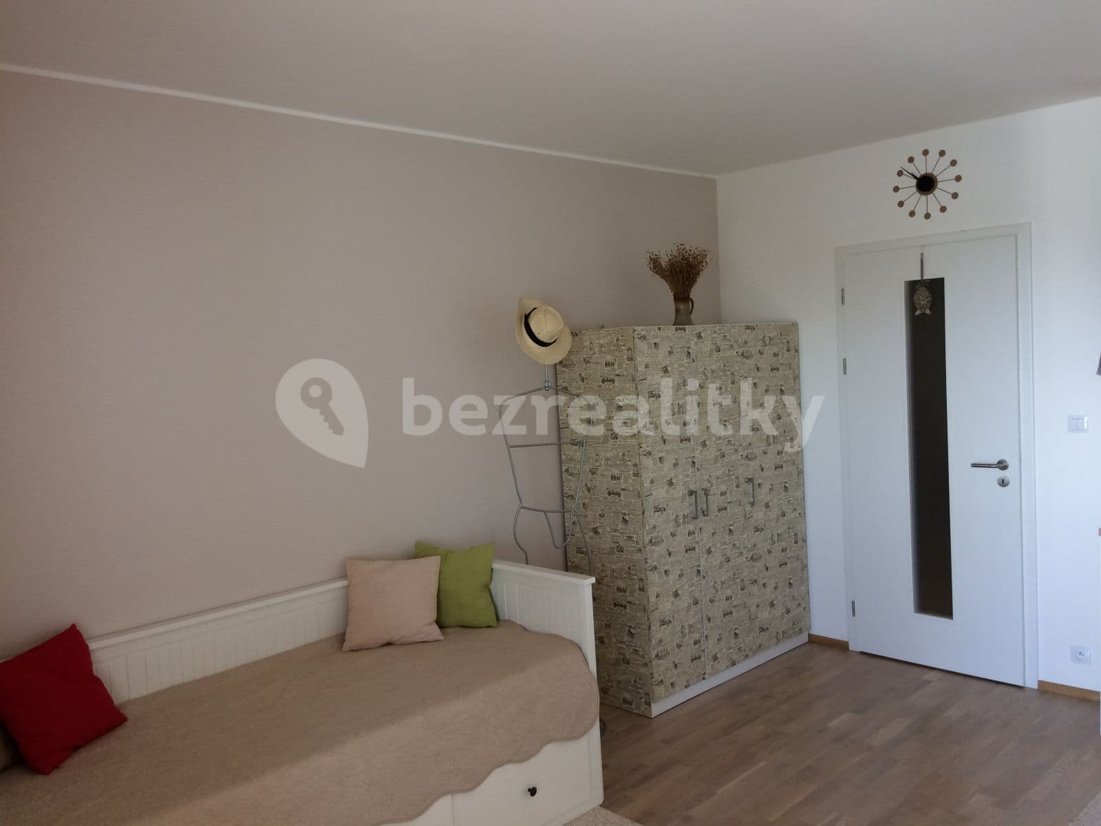 Pronájem bytu 1+kk 34 m², Plzeňská, Praha, Praha Pronájem bytu 1+kk 34 m², Plzeňská, Praha, Praha