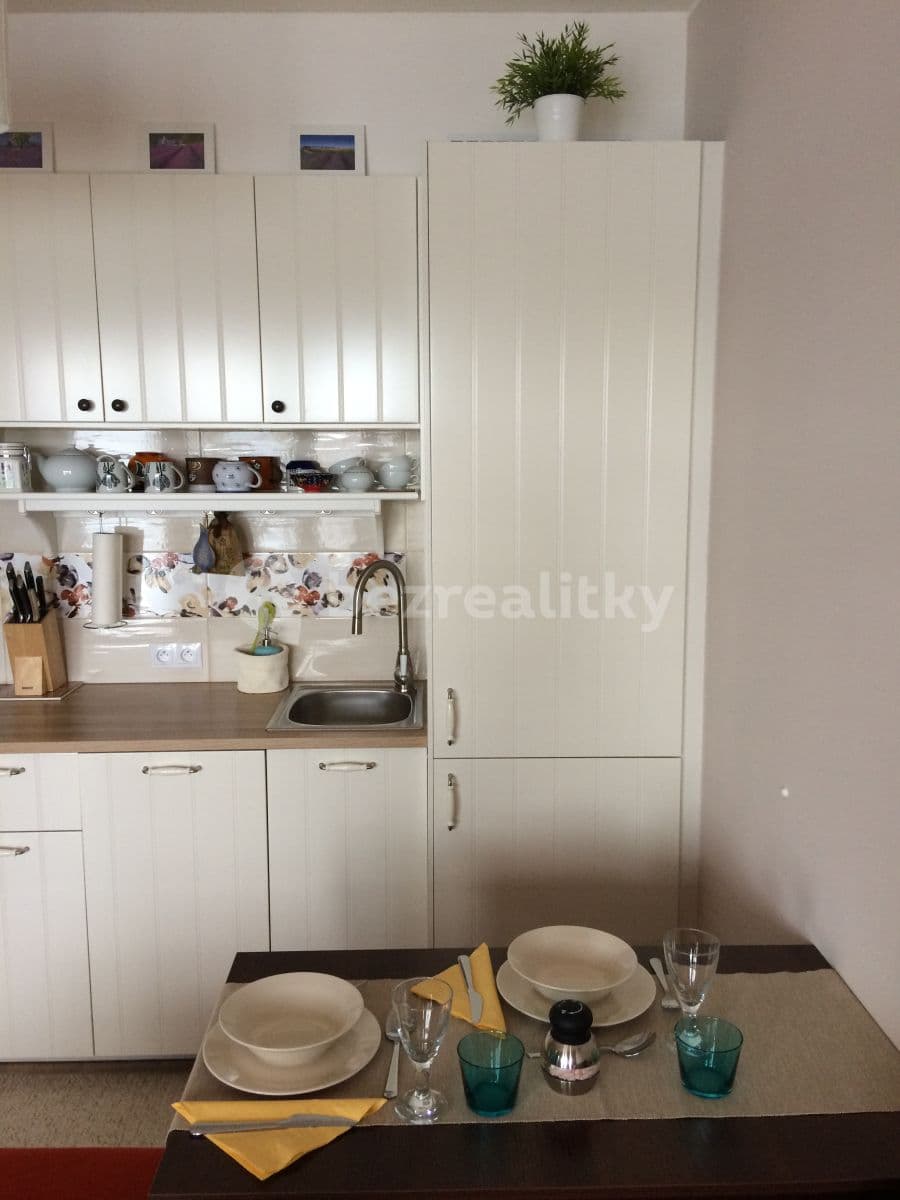 Pronájem bytu 1+kk 34 m², Plzeňská, Praha, Praha Pronájem bytu 1+kk 34 m², Plzeňská, Praha, Praha
