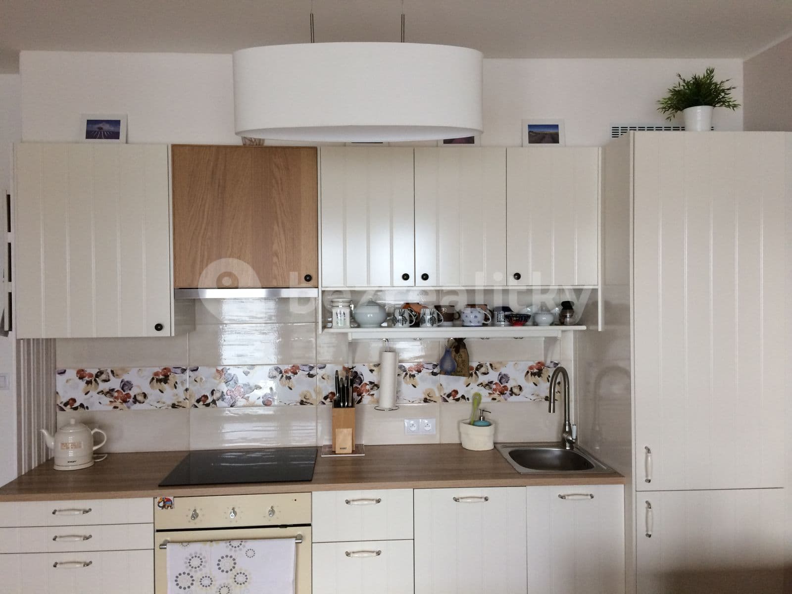 Pronájem bytu 1+kk 34 m², Plzeňská, Praha, Praha Pronájem bytu 1+kk 34 m², Plzeňská, Praha, Praha