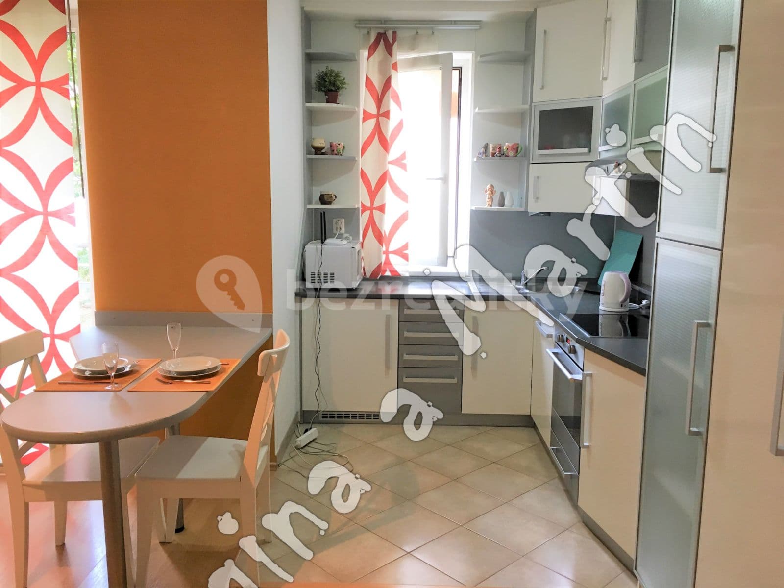 Pronájem bytu 1+kk 36 m², Mattioliho, Praha, Praha Pronájem bytu 1+kk 36 m², Mattioliho, Praha, Praha