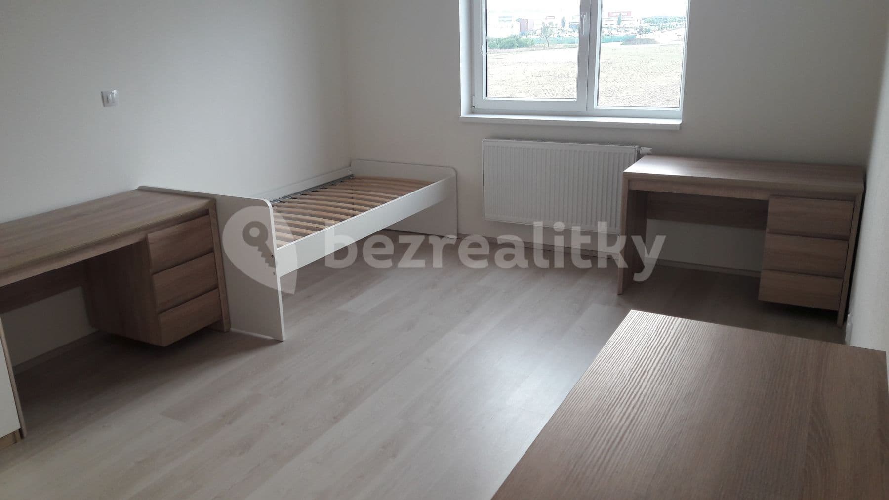 Pronájem bytu 1+kk 28 m², Plzeň, Plzeňský kraj Pronájem bytu 1+kk 28 m², Plzeň, Plzeňský kraj