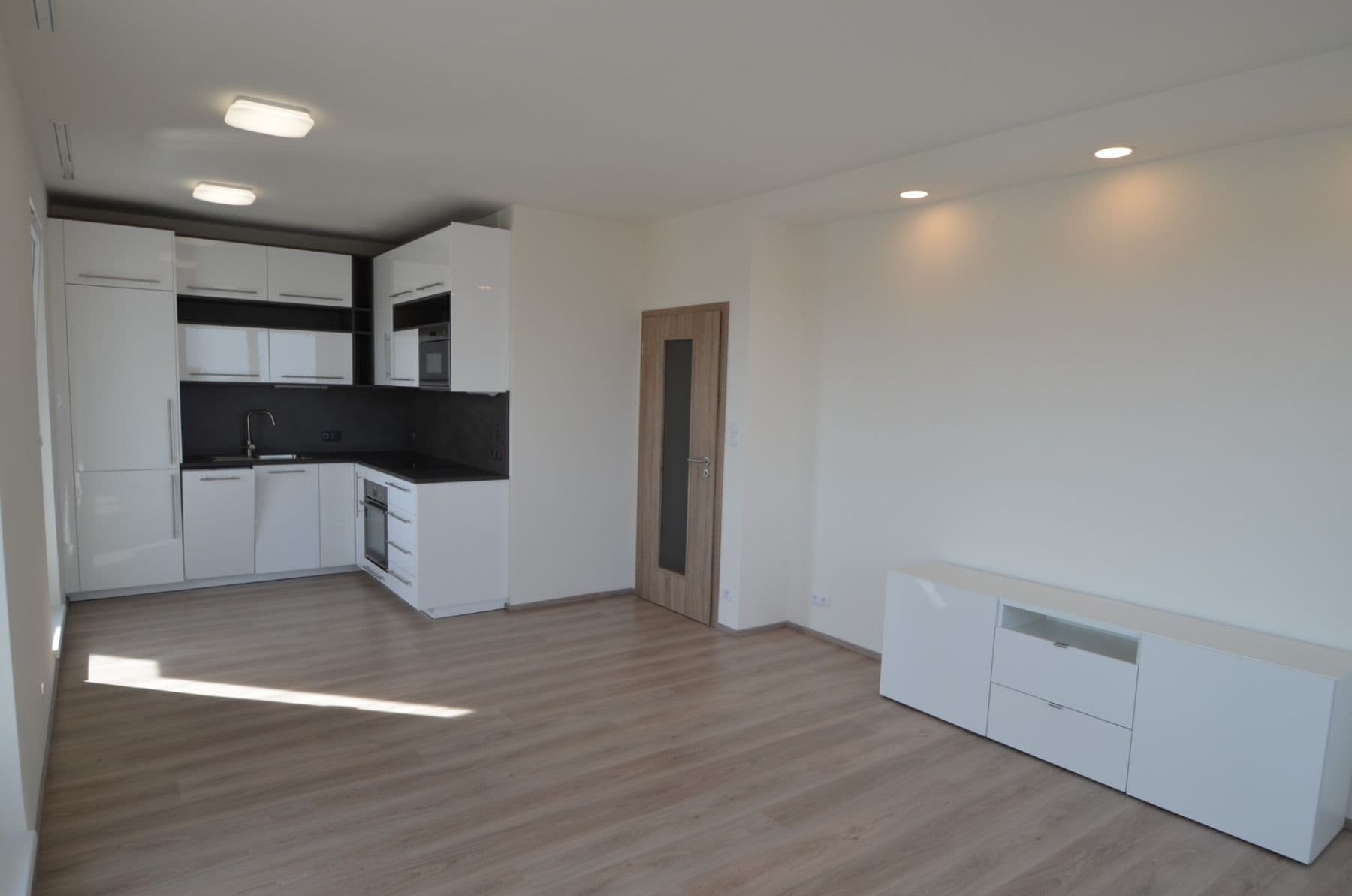 Pronájem bytu 2+kk 59 m², Štanderova, Praha, Praha Pronájem bytu 2+kk 59 m², Štanderova, Praha, Praha