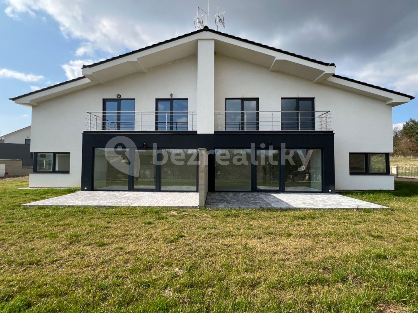 Prodej domu 5+kk • 225 m² bez realitky