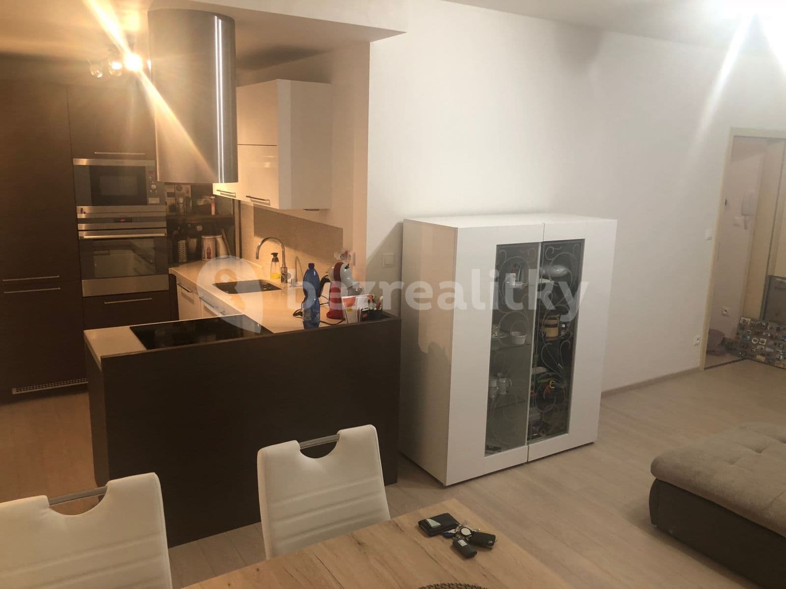 Pronájem bytu 2+kk 55 m², U Hostavického potoka, Praha, Praha Pronájem bytu 2+kk 55 m², U Hostavického potoka, Praha, Praha