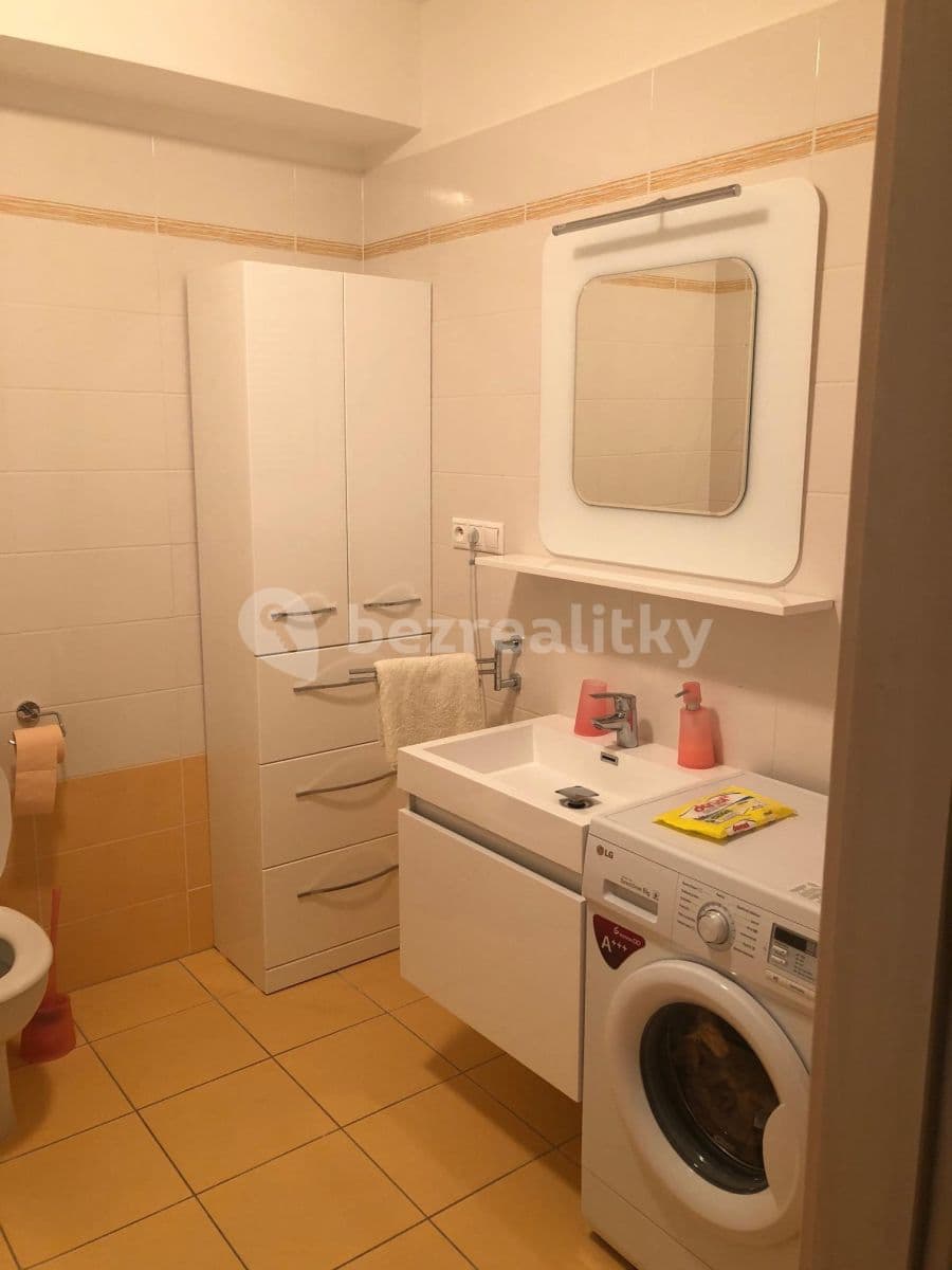 Pronájem bytu 2+kk 55 m², U Hostavického potoka, Praha, Praha Pronájem bytu 2+kk 55 m², U Hostavického potoka, Praha, Praha