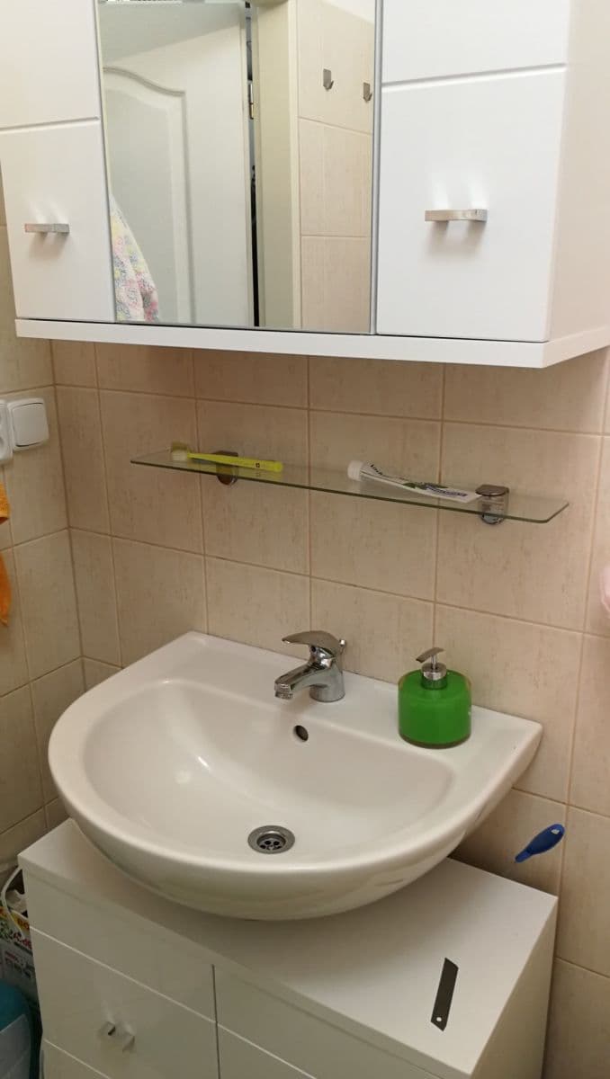 Prodej bytu 2+kk 42 m², Přípotoční, Praha, Praha Prodej bytu 2+kk 42 m², Přípotoční, Praha, Praha