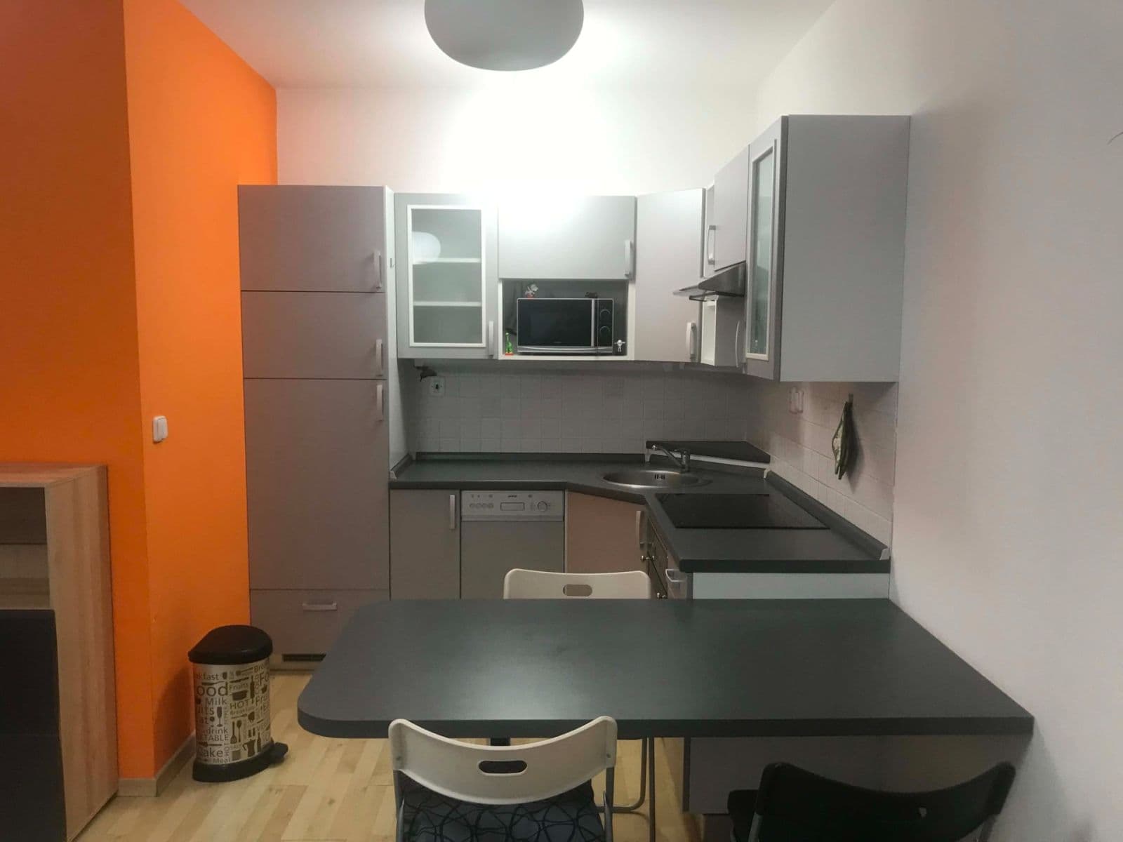 Prodej bytu 2+kk 42 m², Přípotoční, Praha, Praha Prodej bytu 2+kk 42 m², Přípotoční, Praha, Praha