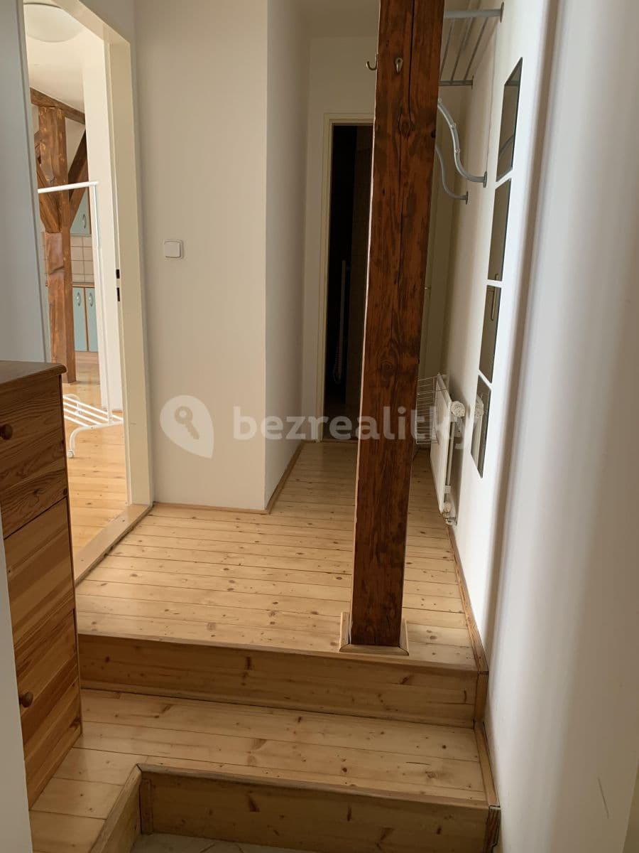 Pronájem bytu Garsoniéra 35 m², U Havlíčkových sadů, Praha, Praha Pronájem bytu Garsoniéra 35 m², U Havlíčkových sadů, Praha, Praha