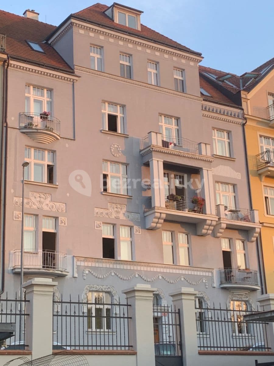 Pronájem bytu Garsoniéra 35 m², U Havlíčkových sadů, Praha, Praha Pronájem bytu Garsoniéra 35 m², U Havlíčkových sadů, Praha, Praha