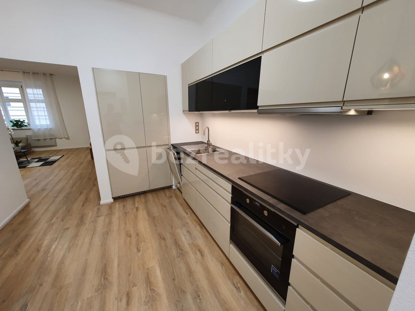 Pronájem bytu 2+1 62 m², Na Louži, Praha, Praha Pronájem bytu 2+1 62 m², Na Louži, Praha, Praha