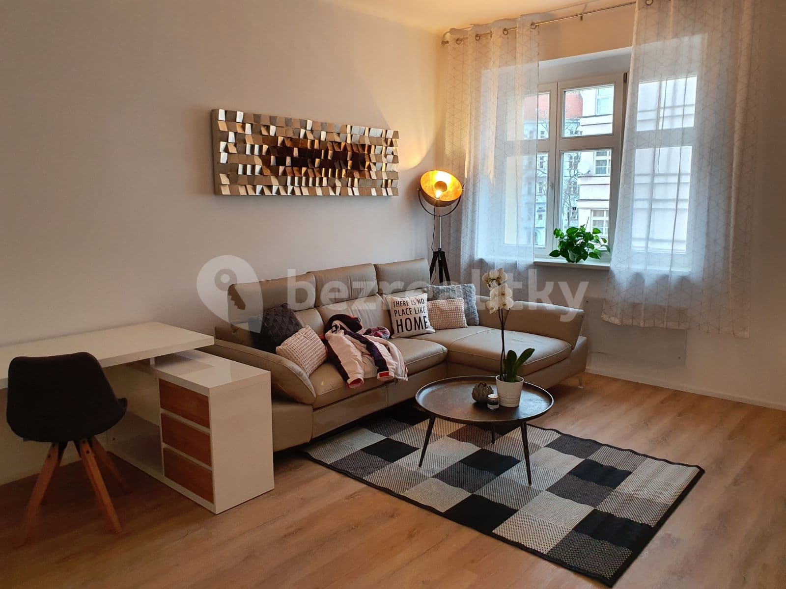 Pronájem bytu 2+1 62 m², Na Louži, Praha, Praha Pronájem bytu 2+1 62 m², Na Louži, Praha, Praha