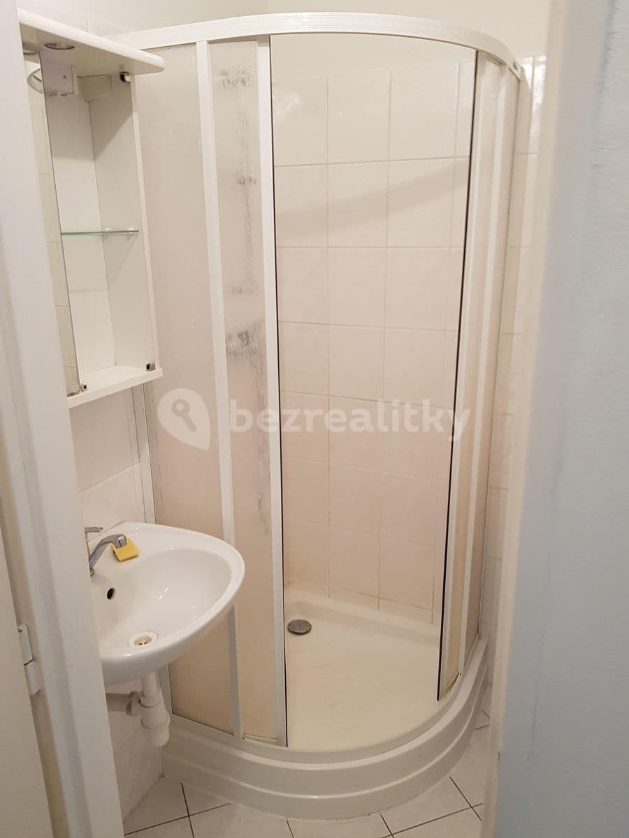 Pronájem bytu 2+kk 55 m², Severní I, Praha, Praha Pronájem bytu 2+kk 55 m², Severní I, Praha, Praha