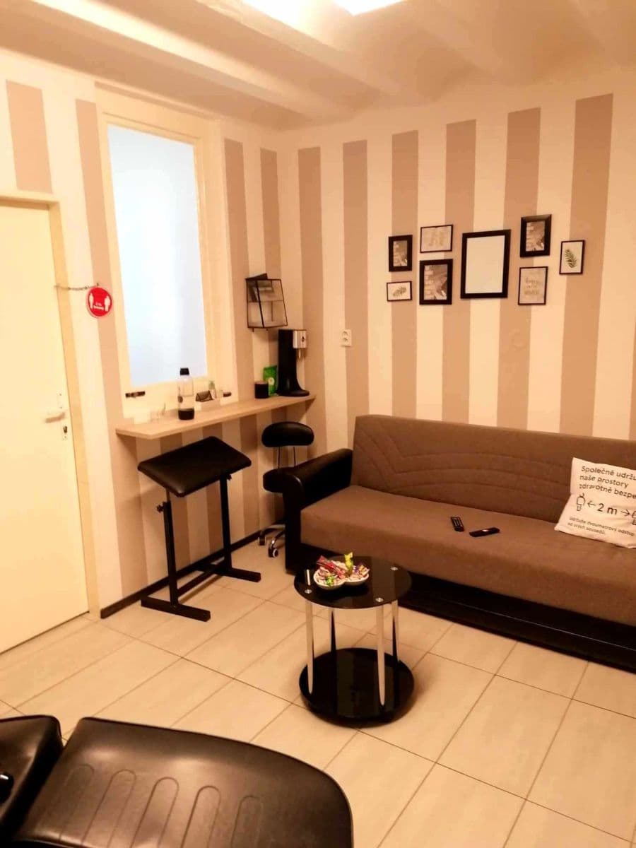 Pronájem nebytového prostoru 20 m², Dětská, Praha, Praha Pronájem nebytového prostoru 20 m², Dětská, Praha, Praha