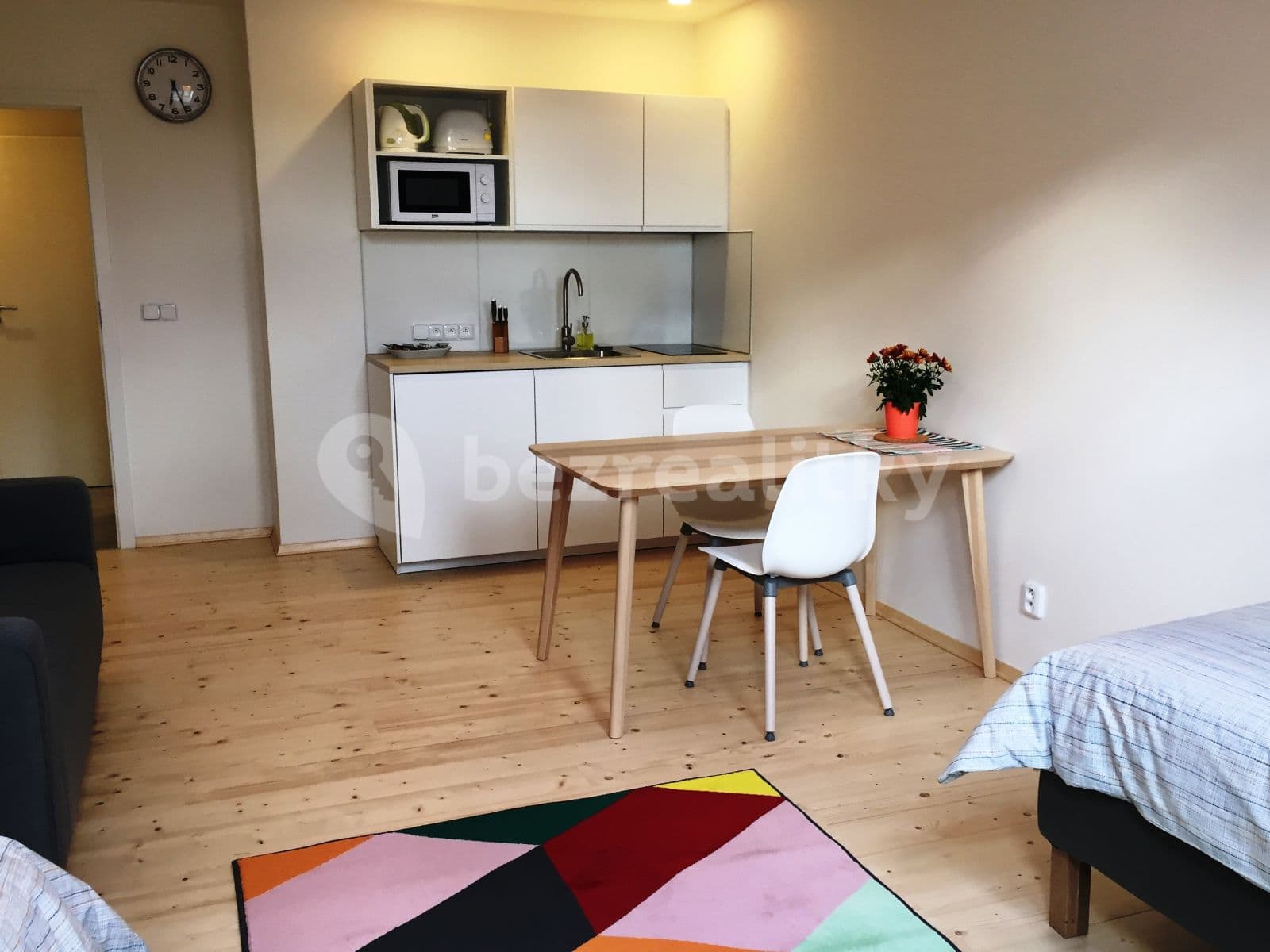 Pronájem bytu 1+kk 32 m², Dukelských hrdinů, Praha, Praha Pronájem bytu 1+kk 32 m², Dukelských hrdinů, Praha, Praha